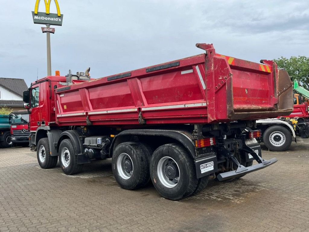 Mercedes-Benz Actros 4141 K 8x4 4-Achs Kipper Bordmatik Meille - Tippbil lastbil: bild 4 Mercedes-Benz Actros 4141 K 8x4 4-Achs Kipper Bordmatik Meille - Tippbil lastbil: bild 4