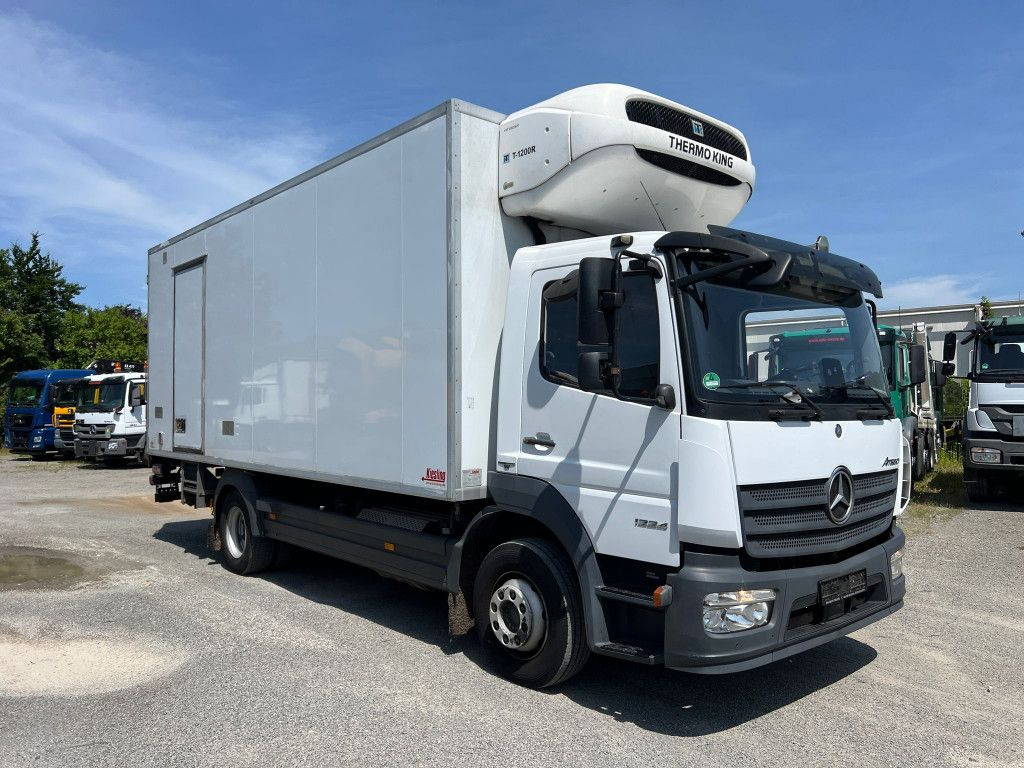 Mercedes-Benz Atego 1224 L Kühlkoffer LBW Tiefkühler 6,2m/LBW - Kylbil lastbil: bild 2 Mercedes-Benz Atego 1224 L Kühlkoffer LBW Tiefkühler 6,2m/LBW - Kylbil lastbil: bild 2