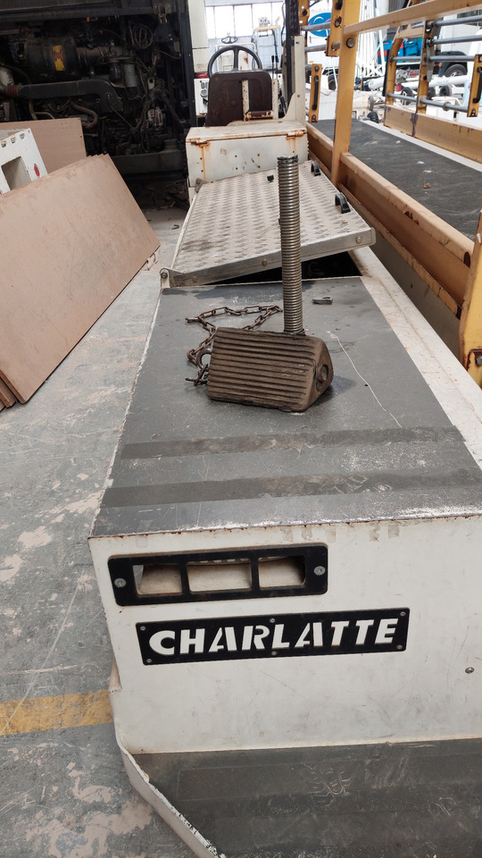 CBL2000E Belt Loader Charlatte - Transportband för flygplan: bild 5 CBL2000E Belt Loader Charlatte - Transportband för flygplan: bild 5