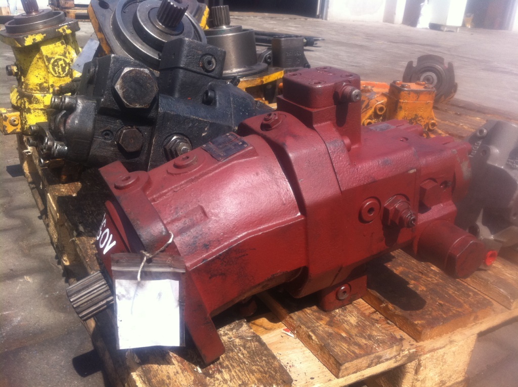 SENNEBOGEN A6VM107HAXT/63W-ZB370A-SK 2033315 225.01.60 - Hydraulmotor för Byggmaskiner: bild 1 SENNEBOGEN A6VM107HAXT/63W-ZB370A-SK 2033315 225.01.60 - Hydraulmotor för Byggmaskiner: bild 1