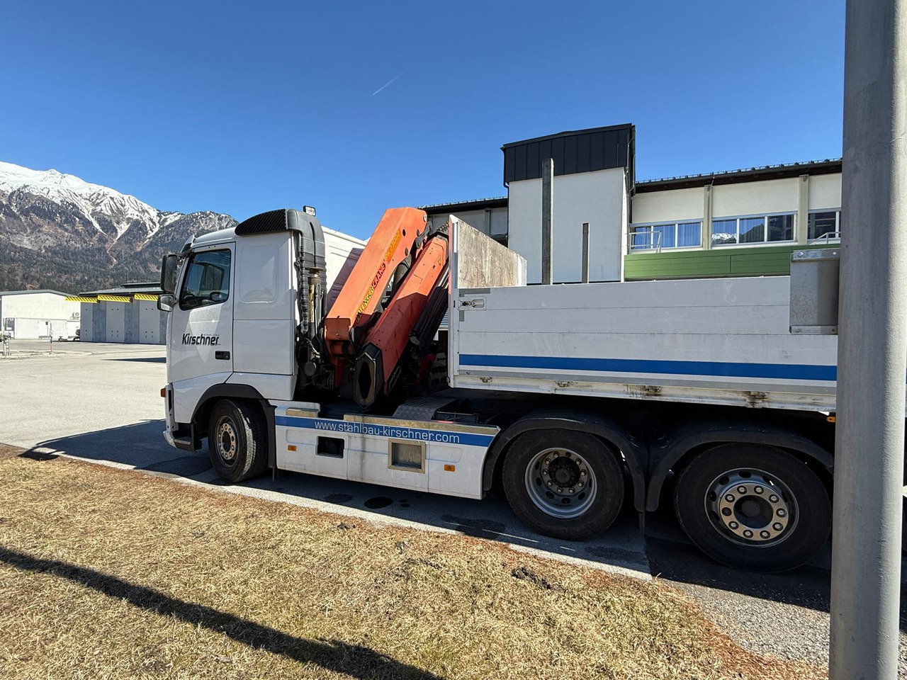 Volvo Kran LKW mit Hangler Auflieger ausziehbar ! - Dragbil: bild 2 Volvo Kran LKW mit Hangler Auflieger ausziehbar ! - Dragbil: bild 2