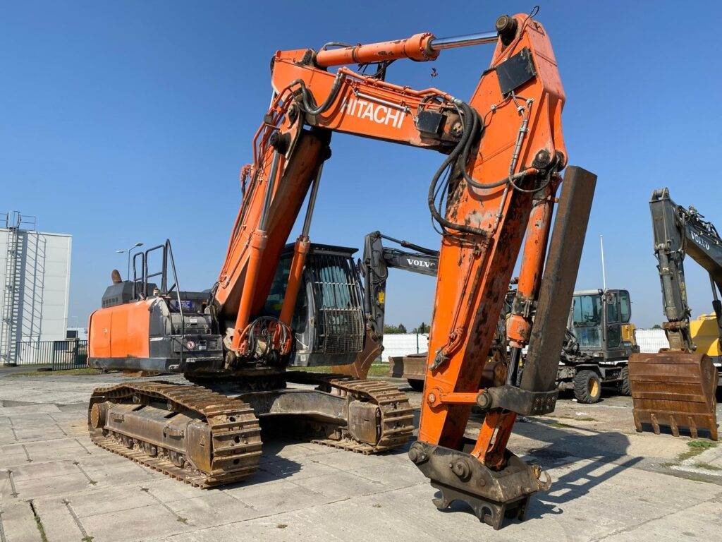 Hitachi ZX350LC-6 - Bandgrävare: bild 1 Hitachi ZX350LC-6 - Bandgrävare: bild 1