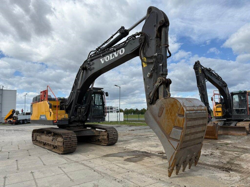 Volvo EC380ENL - Bandgrävare: bild 1 Volvo EC380ENL - Bandgrävare: bild 1
