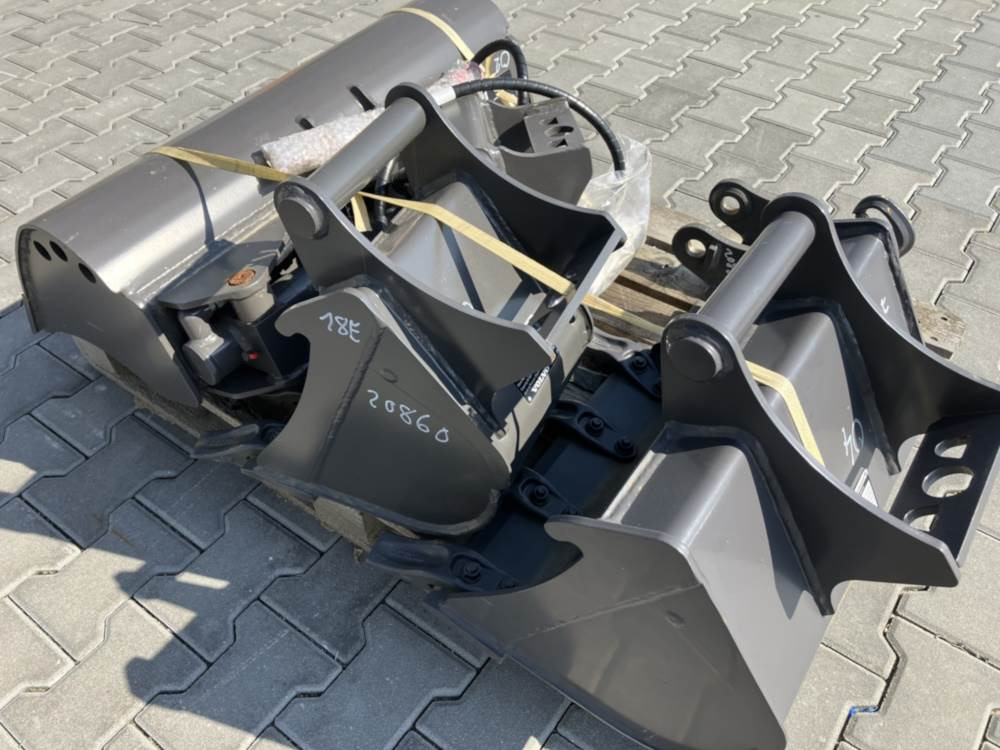Volvo Löffelset inkl. Schnellwechsler für EC18 - Grävlastare: bild 1 Volvo Löffelset inkl. Schnellwechsler für EC18 - Grävlastare: bild 1