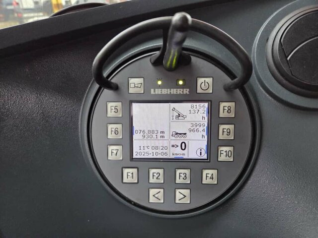 Liebherr LTM 1070-4.2 Autokran mit Spitze *TOP Zustand - Allterrängkran: bild 4 Liebherr LTM 1070-4.2 Autokran mit Spitze *TOP Zustand - Allterrängkran: bild 4