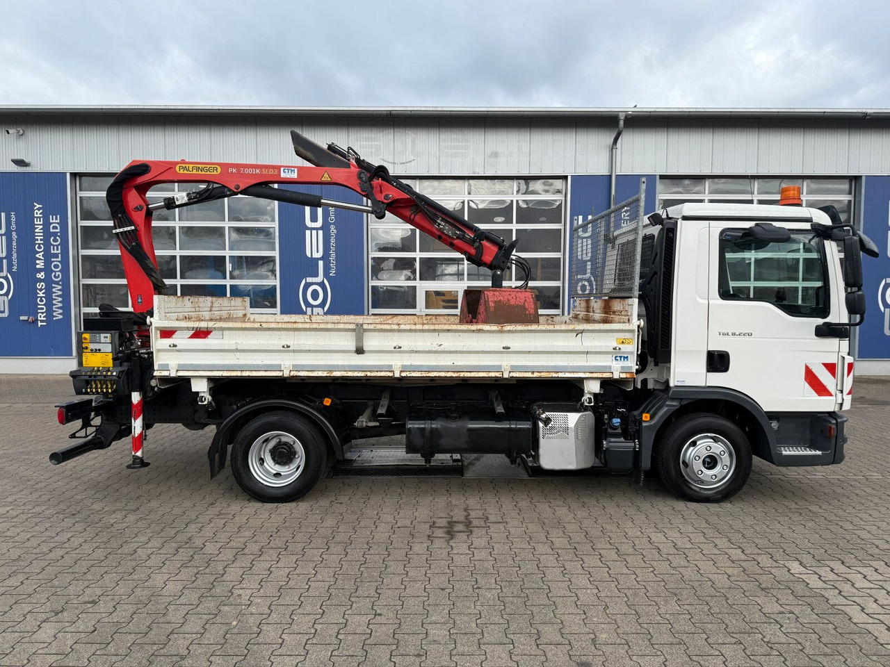 MAN TGL 8.220 4x2 Kipper Kran Palfinger 7.001-K A - Kranbil, Tippbil lastbil: bild 2 MAN TGL 8.220 4x2 Kipper Kran Palfinger 7.001-K A - Kranbil, Tippbil lastbil: bild 2