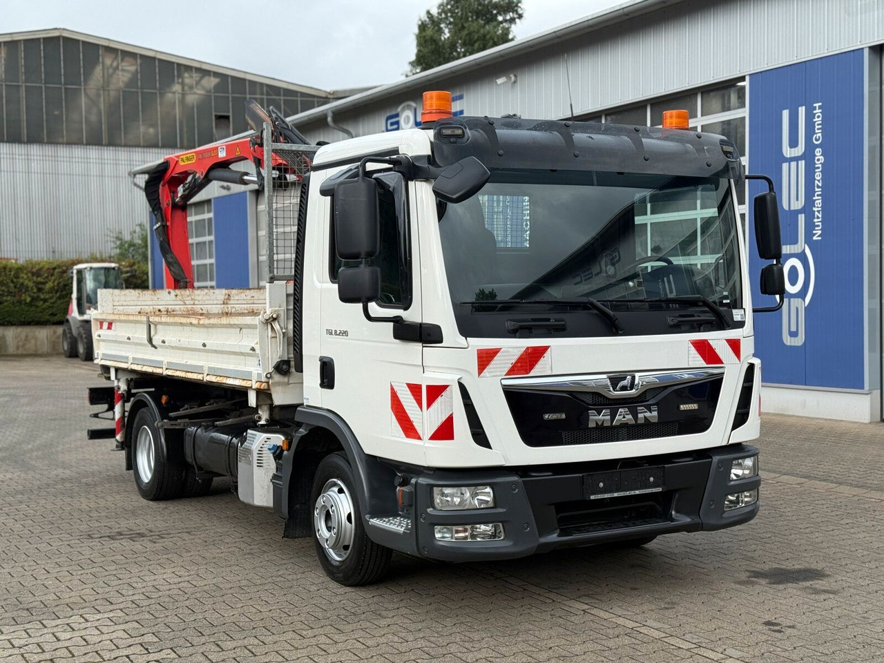 MAN TGL 8.220 4x2 Kipper Kran Palfinger 7.001-K A - Kranbil, Tippbil lastbil: bild 1 MAN TGL 8.220 4x2 Kipper Kran Palfinger 7.001-K A - Kranbil, Tippbil lastbil: bild 1