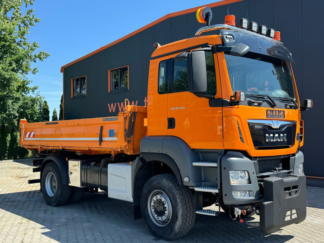MAN TGS 18.320 4x4 BL Euro 6 Kipper + Winterdienst - Tippbil lastbil: bild 1 MAN TGS 18.320 4x4 BL Euro 6 Kipper + Winterdienst - Tippbil lastbil: bild 1