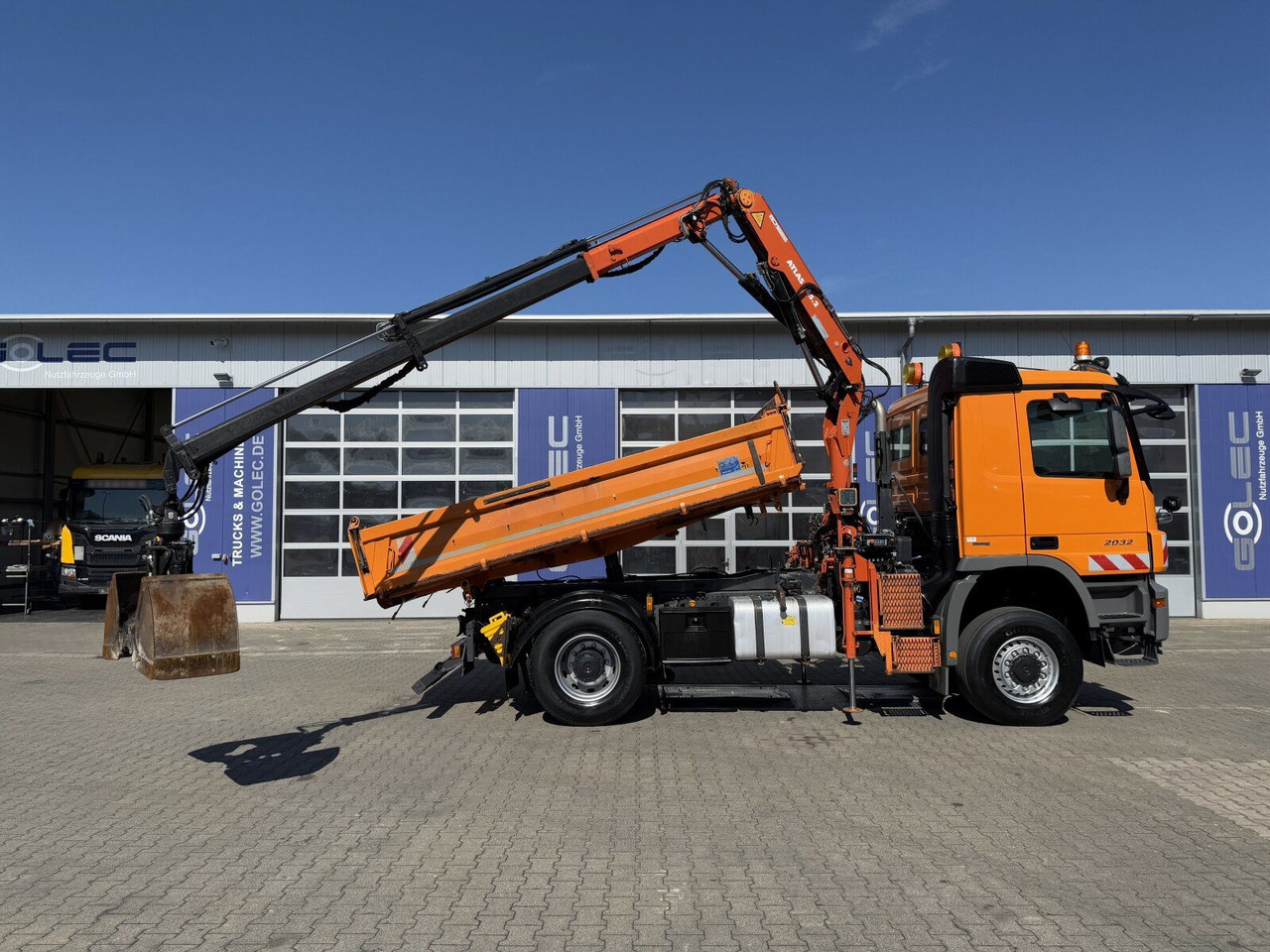 Mercedes-Benz ACTROS 2044 4x4 Kipper Kran ATLAS 65.2 A2L - Kranbil: bild 4 Mercedes-Benz ACTROS 2044 4x4 Kipper Kran ATLAS 65.2 A2L - Kranbil: bild 4