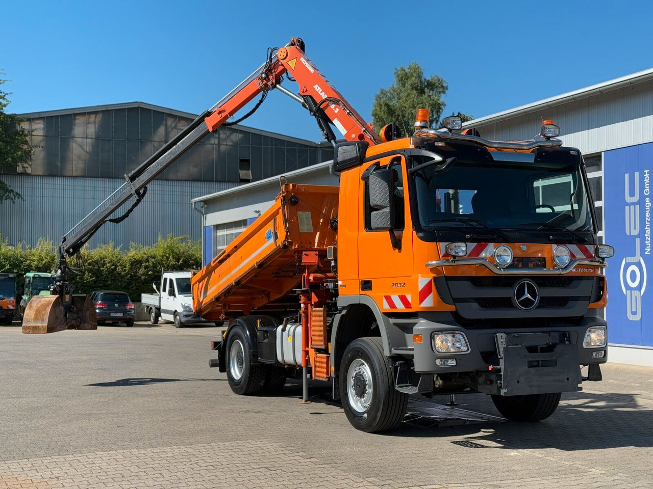 Mercedes-Benz ACTROS 2044 4x4 Kipper Kran ATLAS 65.2 A2L - Tippbil lastbil, Kranbil: bild 2 Mercedes-Benz ACTROS 2044 4x4 Kipper Kran ATLAS 65.2 A2L - Tippbil lastbil, Kranbil: bild 2