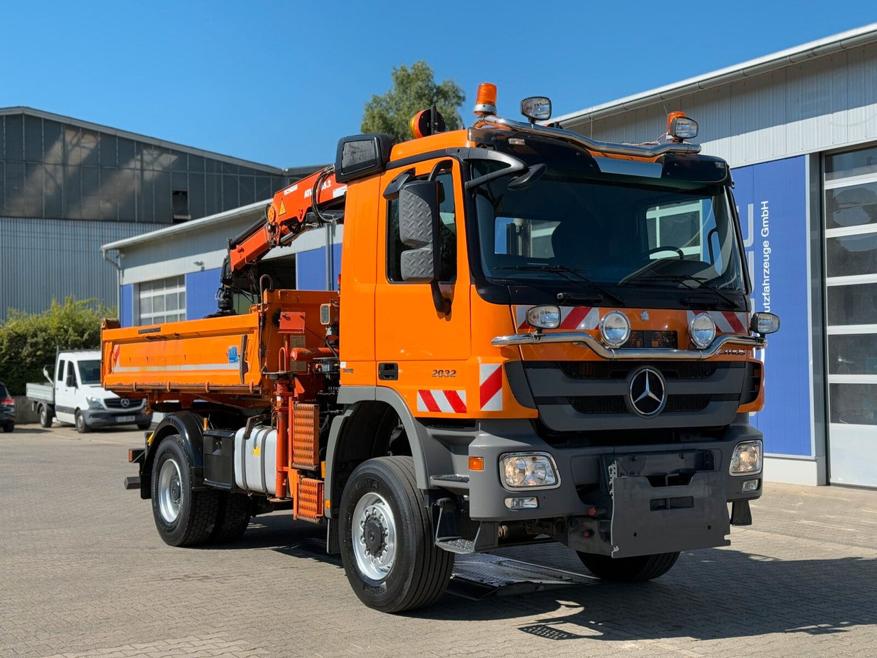 Mercedes-Benz ACTROS 2044 4x4 Kipper Kran ATLAS 65.2 A2L - Tippbil lastbil, Kranbil: bild 1 Mercedes-Benz ACTROS 2044 4x4 Kipper Kran ATLAS 65.2 A2L - Tippbil lastbil, Kranbil: bild 1