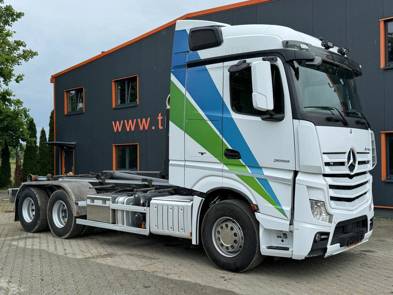 Mercedes-Benz ACTROS 2658 6x2 Abrollkipper MEILLER RK 26.67K - Lastväxlare lastbil: bild 1 Mercedes-Benz ACTROS 2658 6x2 Abrollkipper MEILLER RK 26.67K - Lastväxlare lastbil: bild 1
