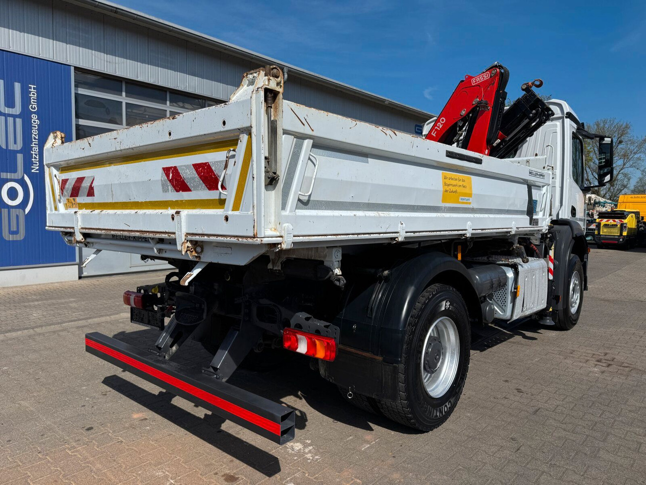 Mercedes-Benz AROCS 1832 4x2 Euro 6 Kipper Kran FASSI F120FB - Tippbil lastbil, Kranbil: bild 4 Mercedes-Benz AROCS 1832 4x2 Euro 6 Kipper Kran FASSI F120FB - Tippbil lastbil, Kranbil: bild 4