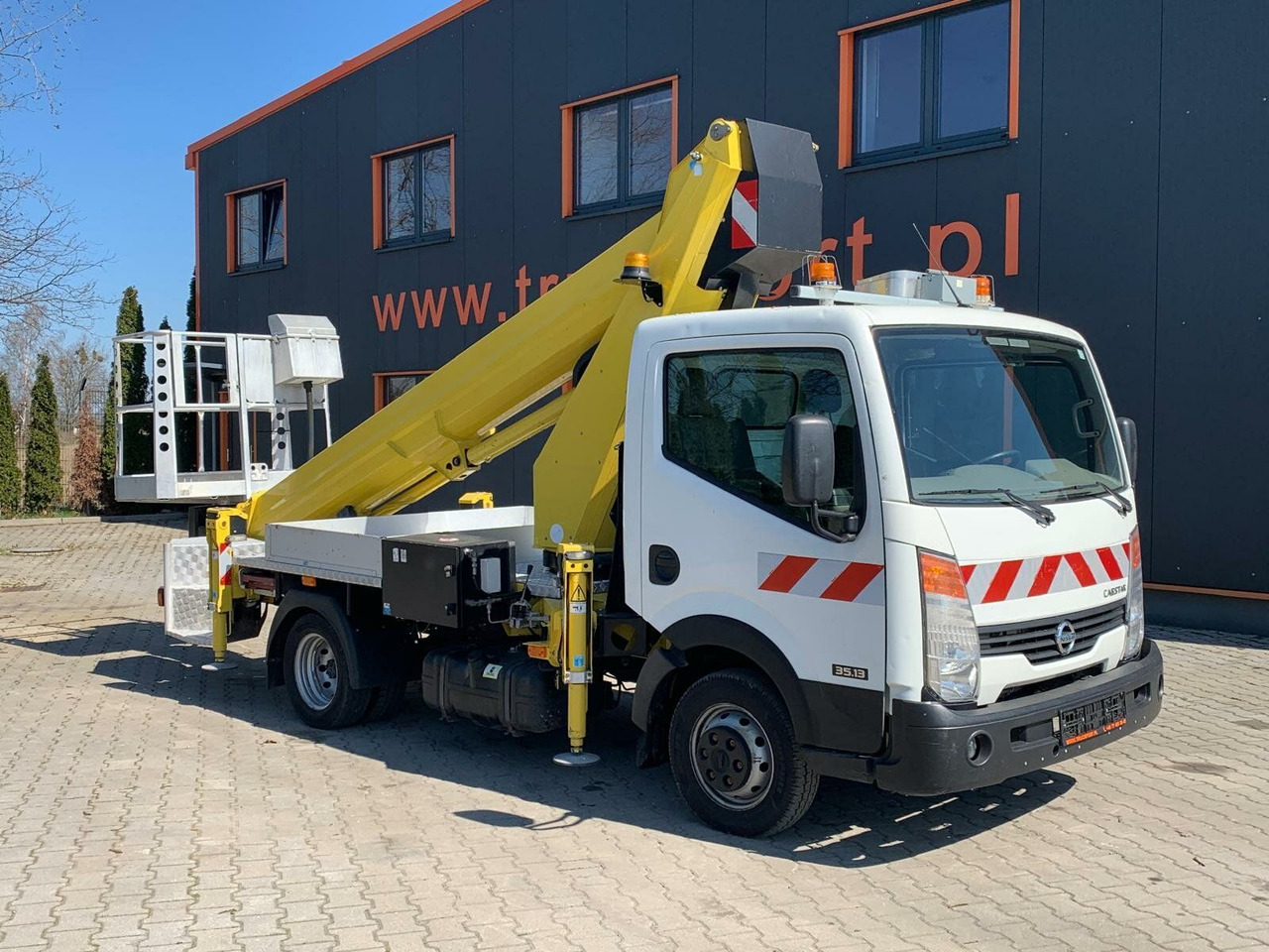 Nissan Cabstar 4x2 Ruthmann Steiger TB 270 - Billift: bild 1 Nissan Cabstar 4x2 Ruthmann Steiger TB 270 - Billift: bild 1