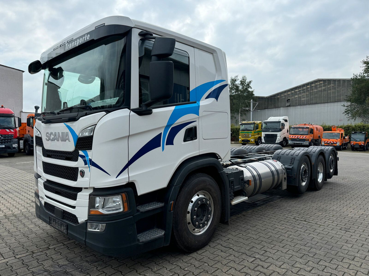 Scania G 410 B8x2*6 NB LNG Fahrgestell Nebenantrieb - Tankbil, Kranbil: bild 2 Scania G 410 B8x2*6 NB LNG Fahrgestell Nebenantrieb - Tankbil, Kranbil: bild 2