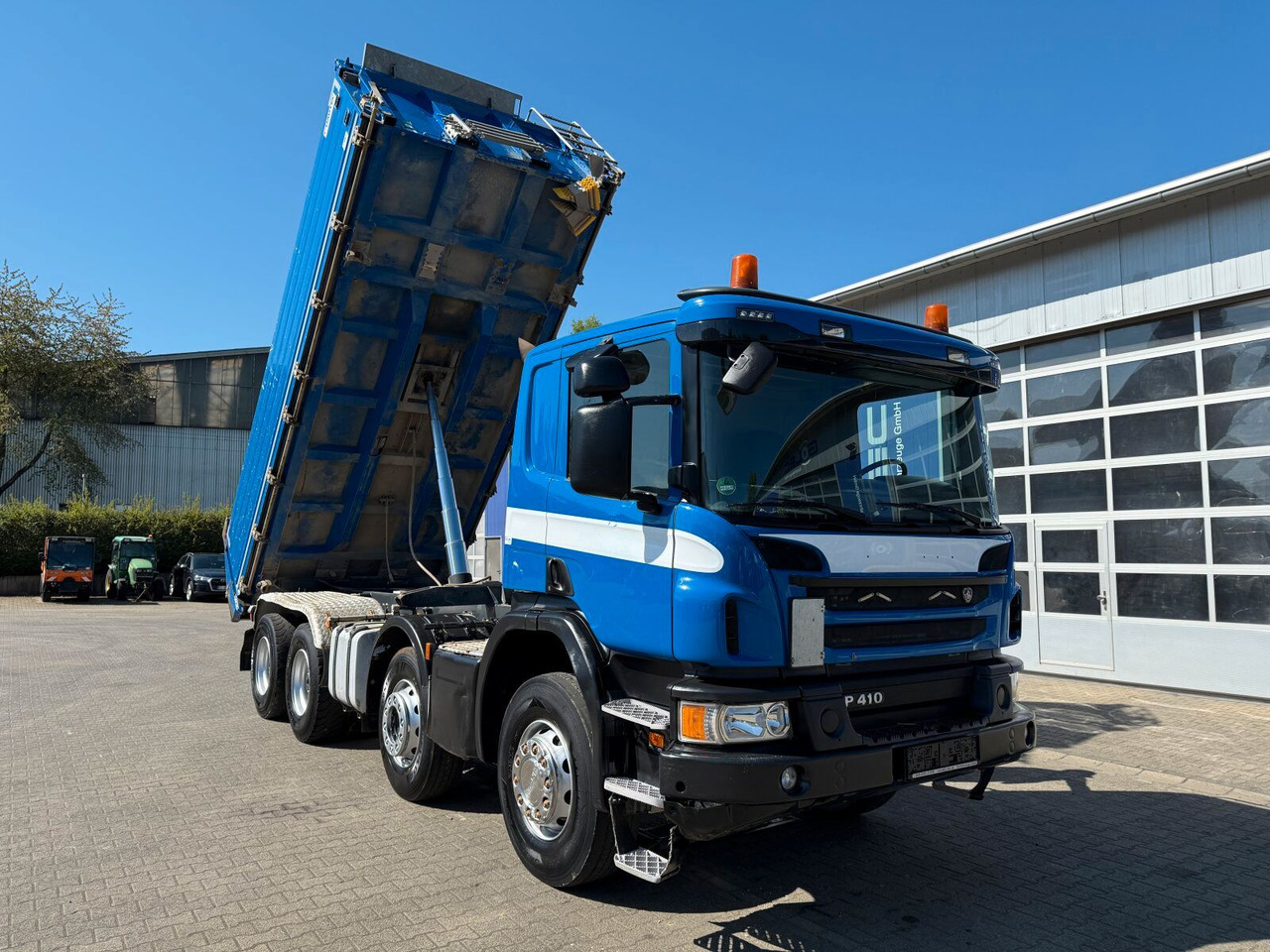 Scania P 410 8x4 Dreiseitenkipper DAUTEL - Tippbil lastbil: bild 2 Scania P 410 8x4 Dreiseitenkipper DAUTEL - Tippbil lastbil: bild 2