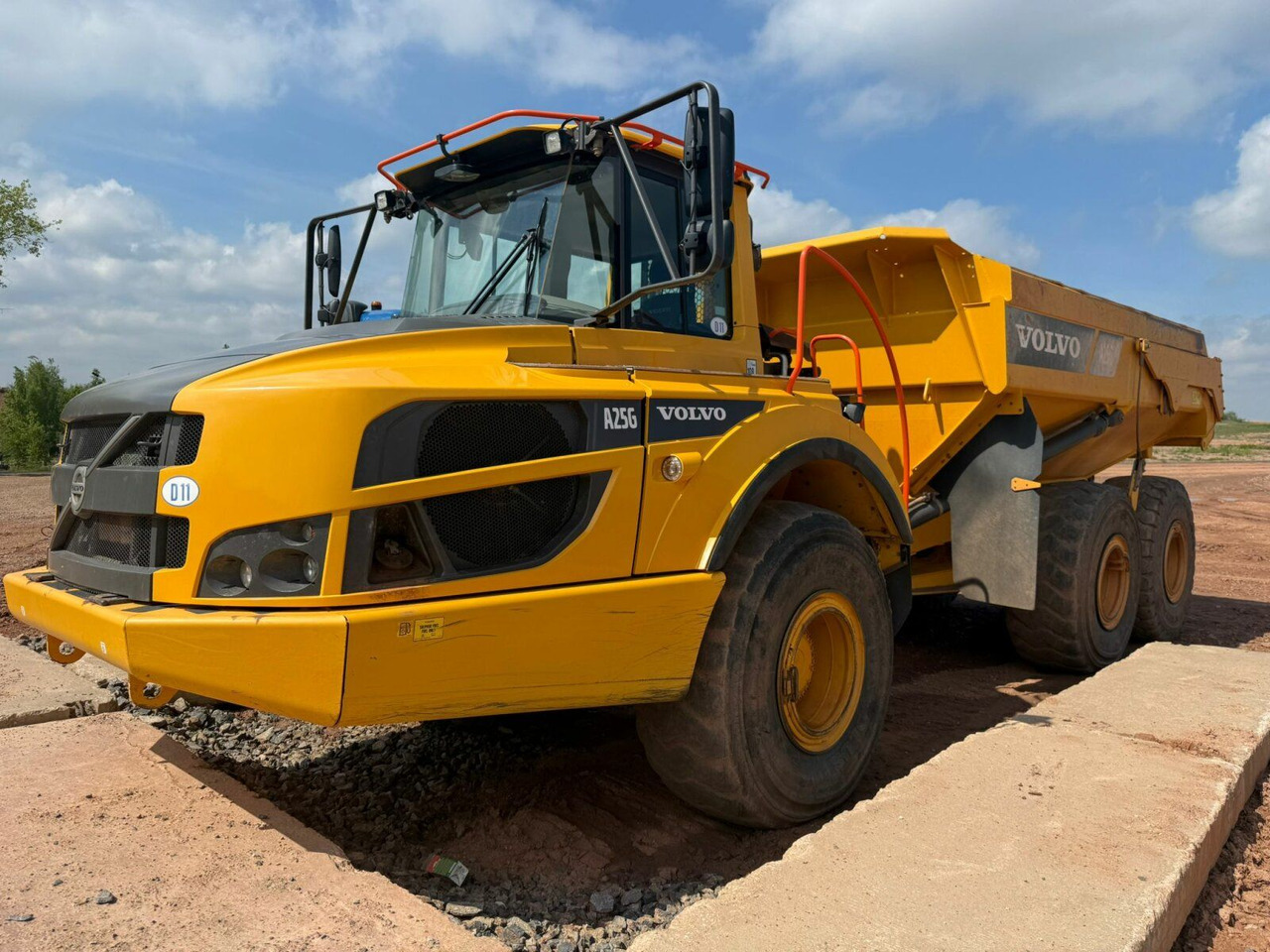 Volvo A25G Dumper 22,7 Ton TOP gepflegt - Tippbil lastbil: bild 4 Volvo A25G Dumper 22,7 Ton TOP gepflegt - Tippbil lastbil: bild 4