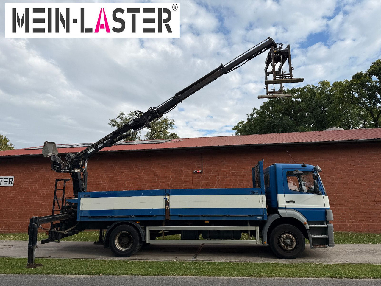 Flakbil, Kranbil Mercedes-Benz 1823 Atego Atlas 105.2 1.Hand nur 226.000 km: bild 11