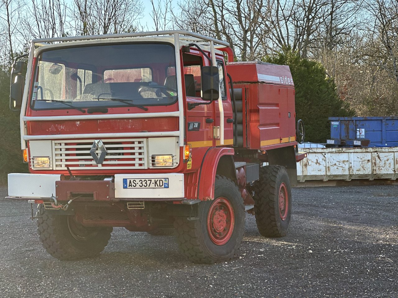 Renault M 210 - Släck/ Räddningsvagn: bild 3 Renault M 210 - Släck/ Räddningsvagn: bild 3