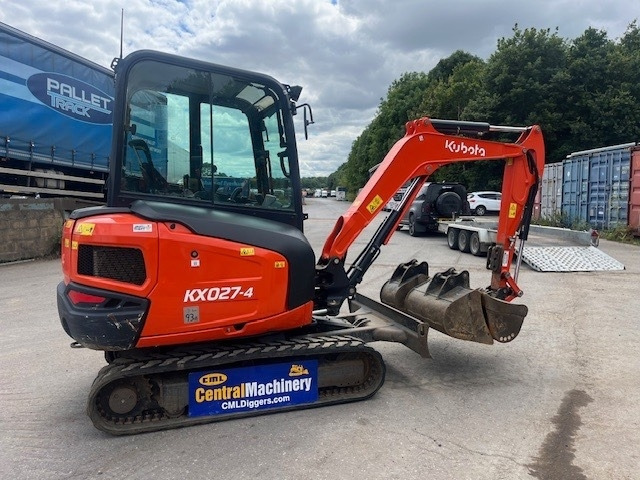 Kubota KX 027 - Minigrävmaskin: bild 1 Kubota KX 027 - Minigrävmaskin: bild 1