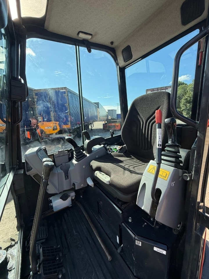 Minigrävmaskin Kubota U 27-4: bild 10