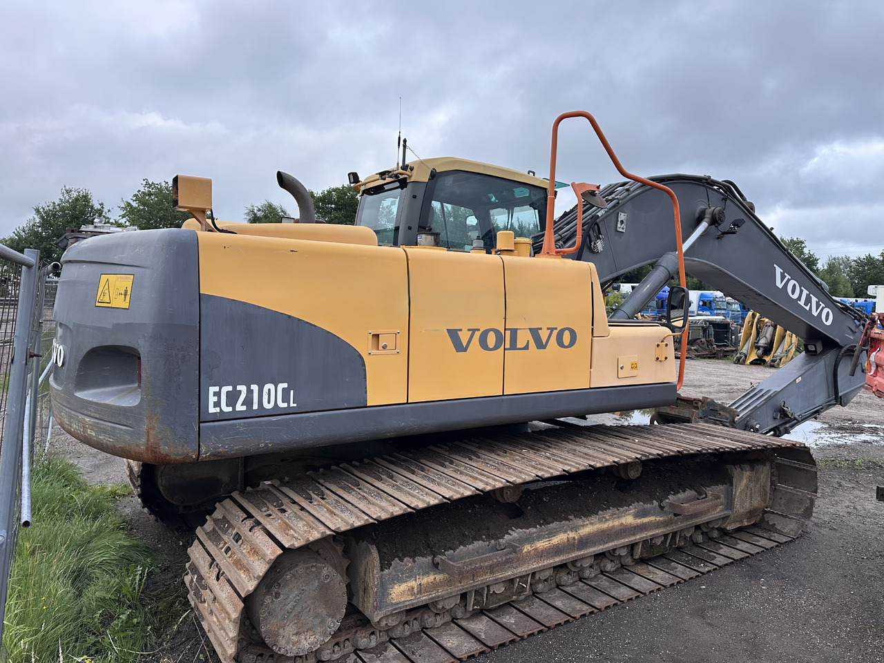 VOLVO EC 210 CL Deutsche Maschine! Top !!! - Bandgrävare: bild 2 VOLVO EC 210 CL Deutsche Maschine! Top !!! - Bandgrävare: bild 2