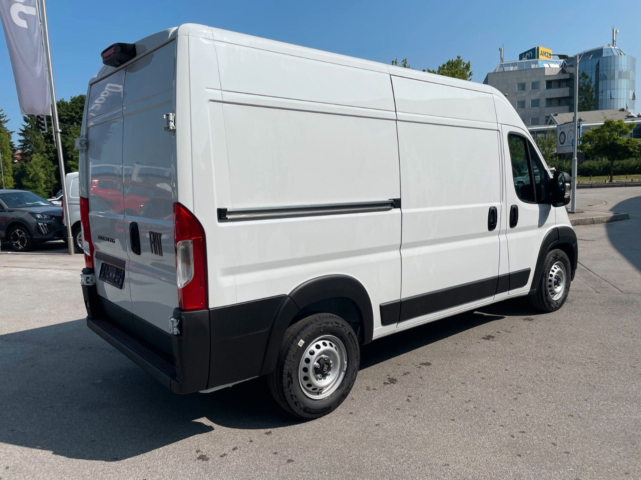 Fiat Ducato 30L L2H2 120 Kastenwagen 2025 - Små skåpbil: bild 3 Fiat Ducato 30L L2H2 120 Kastenwagen 2025 - Små skåpbil: bild 3
