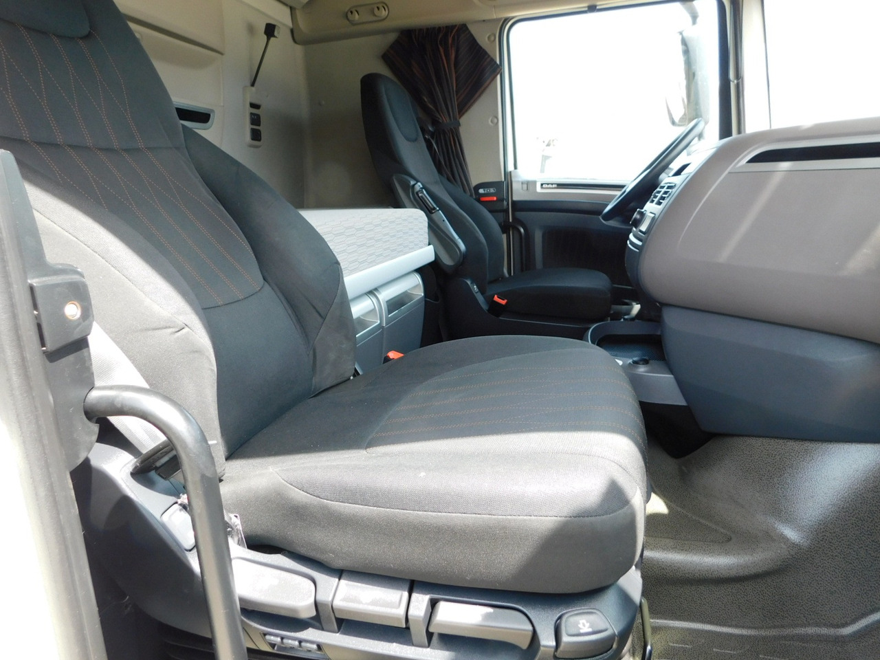 Daf Xf 480 ft - Dragbil: bild 5 Daf Xf 480 ft - Dragbil: bild 5