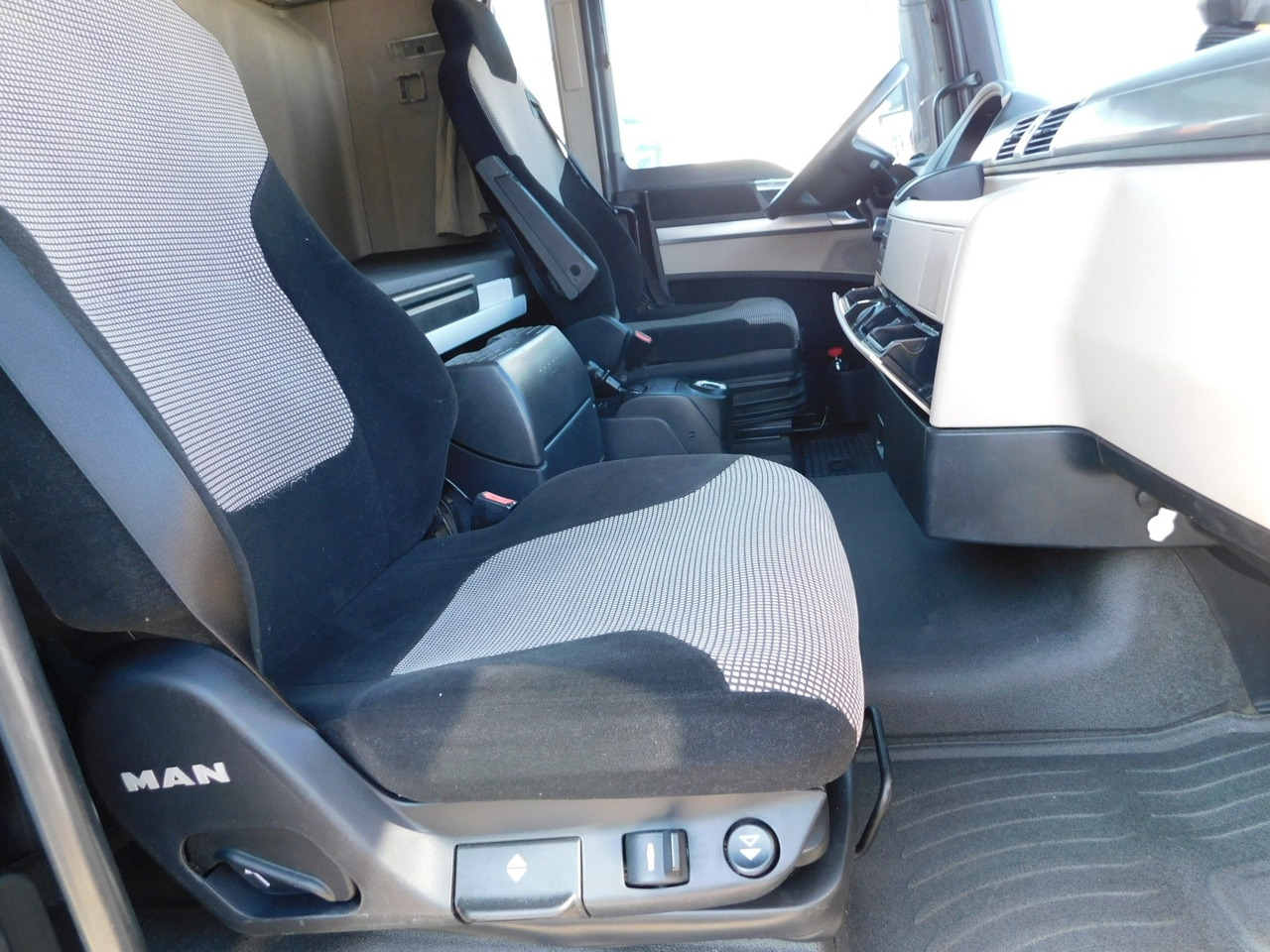 Man Tgx - Dragbil: bild 5 Man Tgx - Dragbil: bild 5