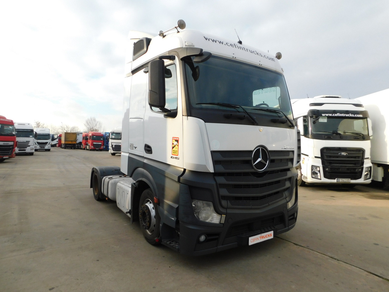 Mercedes Actros - Dragbil: bild 2 Mercedes Actros - Dragbil: bild 2