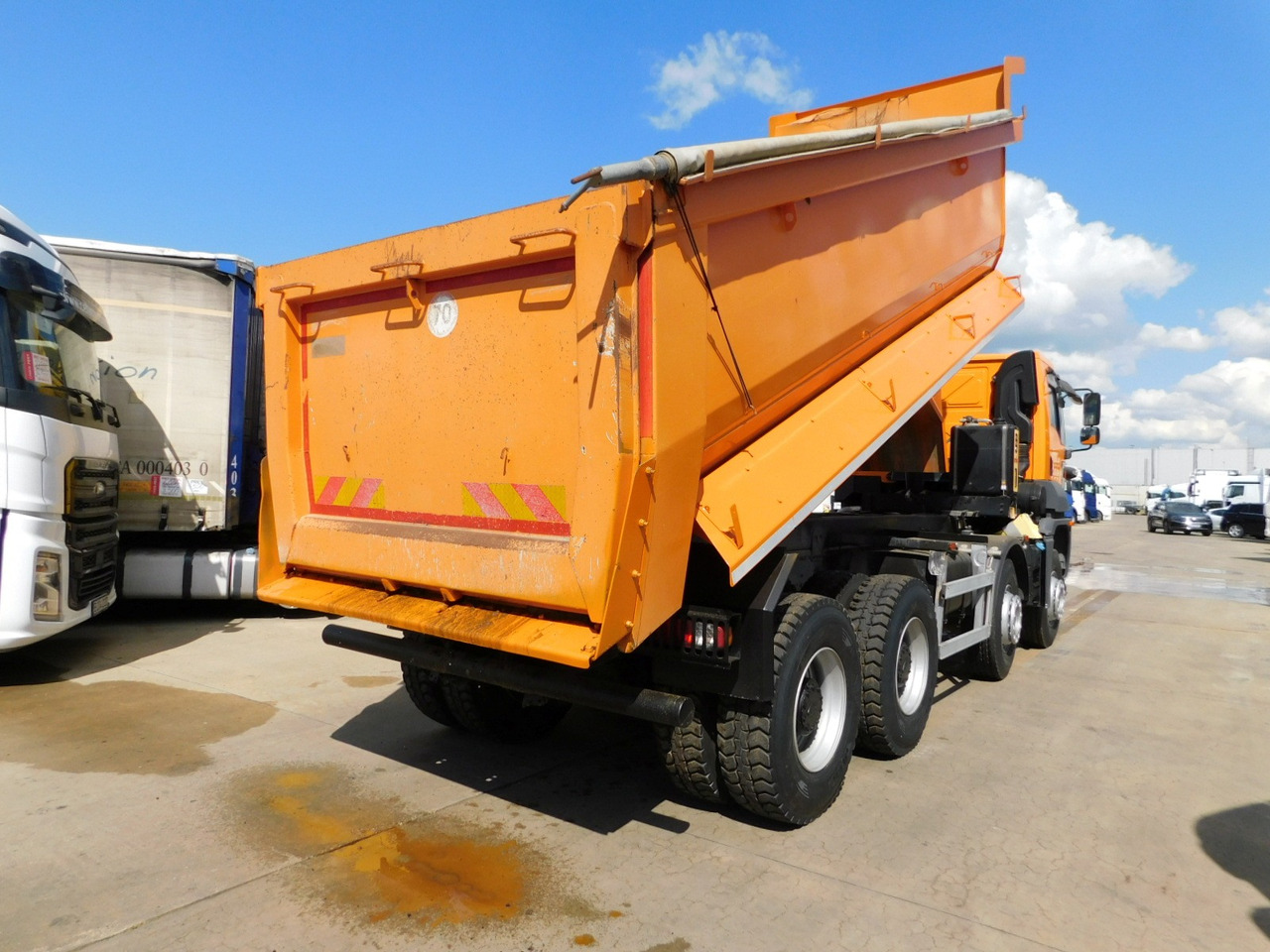 Ford 4142d 8x4 dcab e6 16s2230 - Tippbil lastbil: bild 3 Ford 4142d 8x4 dcab e6 16s2230 - Tippbil lastbil: bild 3