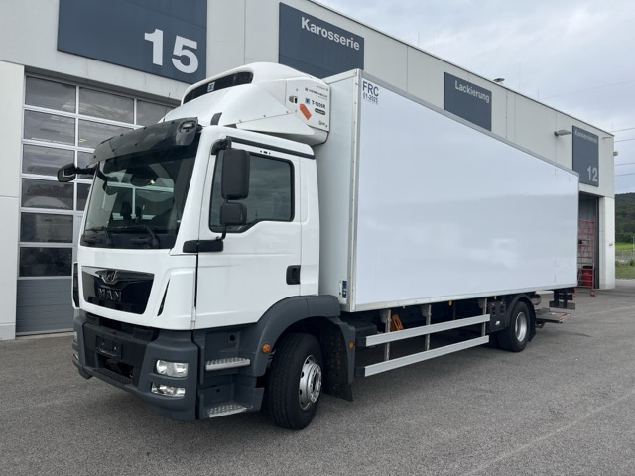 MAN TGM 15.290 4x2 LL Tiefkühler ATP 08.2028 Euro6 - Kylbil: bild 1 MAN TGM 15.290 4x2 LL Tiefkühler ATP 08.2028 Euro6 - Kylbil: bild 1