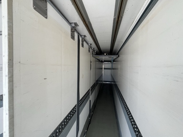 MAN TGS 26.460 6x2-4 Euro6 Klima Navi Luftfeder - Kylbil lastbil: bild 2 MAN TGS 26.460 6x2-4 Euro6 Klima Navi Luftfeder - Kylbil lastbil: bild 2