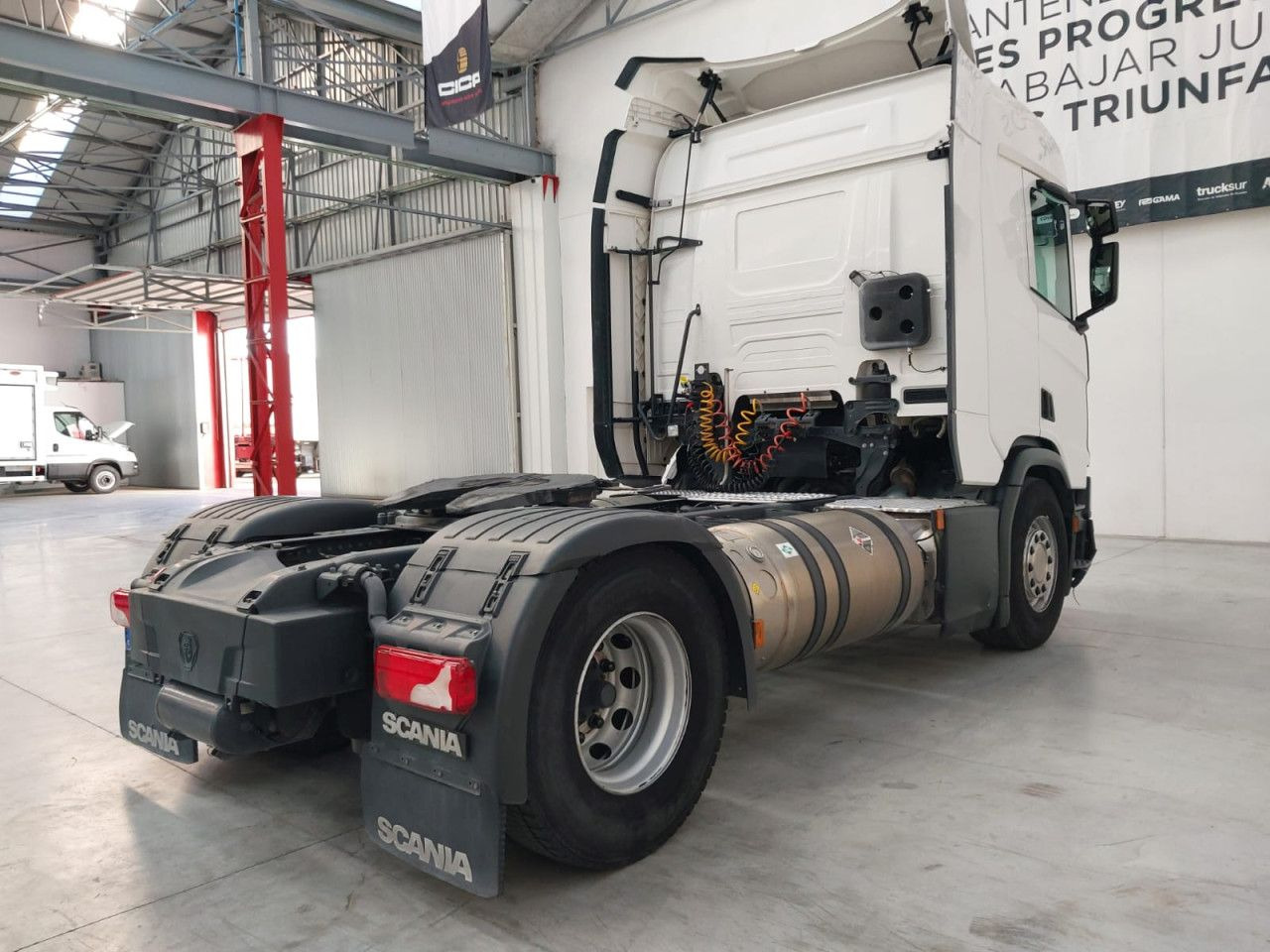 Scania R410 - Dragbil: bild 3 Scania R410 - Dragbil: bild 3