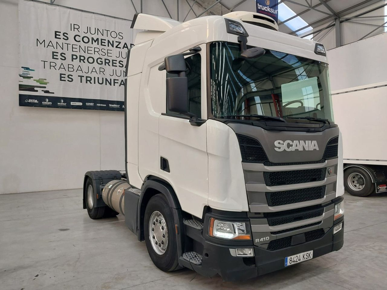 Scania R410 - Dragbil: bild 1 Scania R410 - Dragbil: bild 1