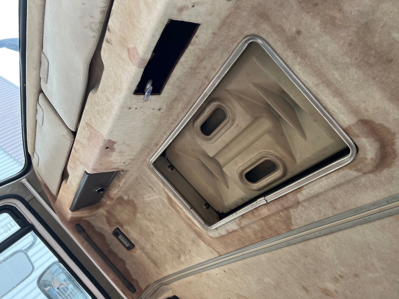 260-34 AHW 6x6 260-34 AHW 6x6, V8, Manual, Full Steel - Chassi lastbil: bild 5 260-34 AHW 6x6 260-34 AHW 6x6, V8, Manual, Full Steel - Chassi lastbil: bild 5