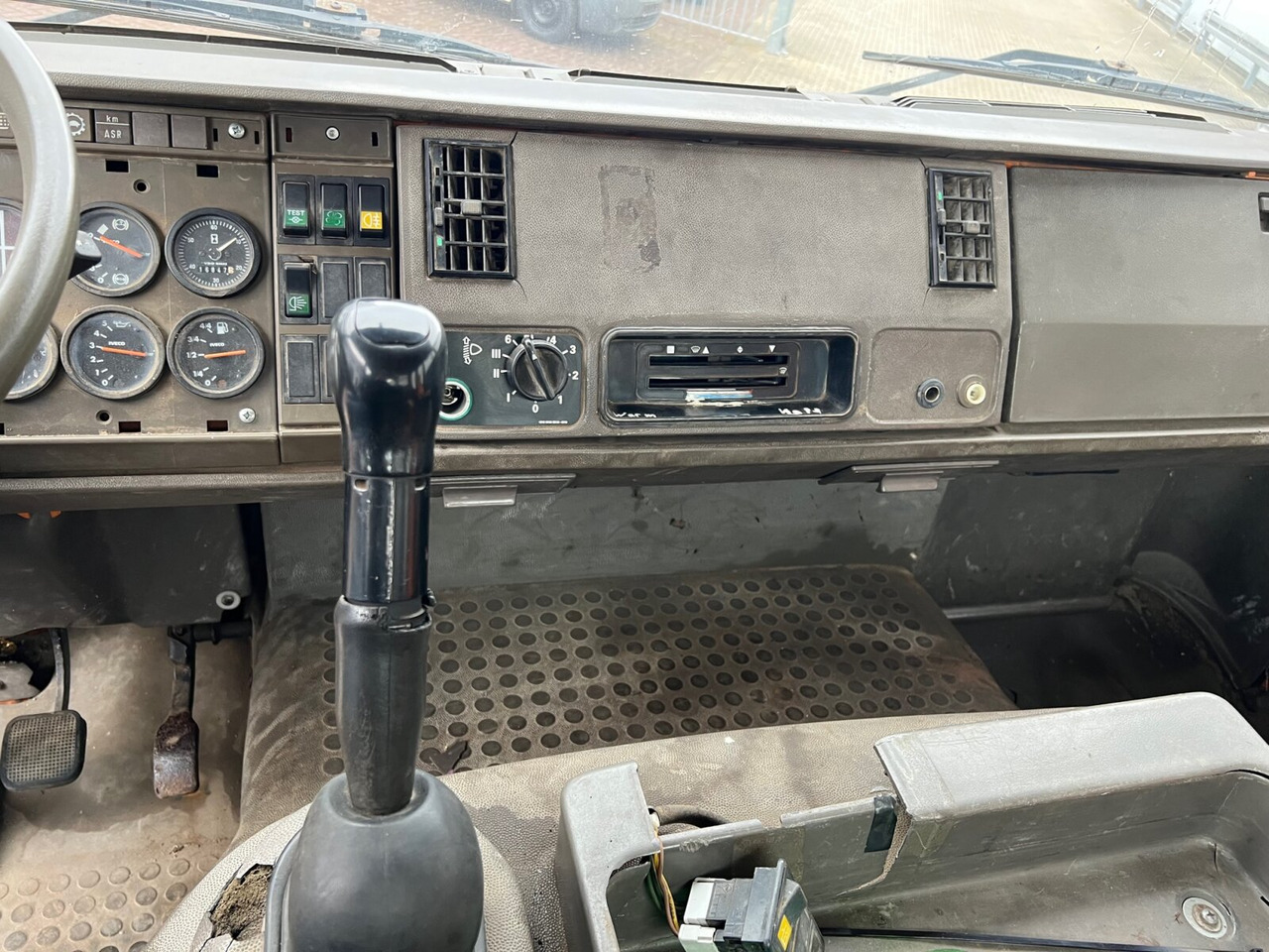 260-34 AHW 6x6 260-34 AHW 6x6, V8, Manual, Full Steel - Chassi lastbil: bild 3 260-34 AHW 6x6 260-34 AHW 6x6, V8, Manual, Full Steel - Chassi lastbil: bild 3