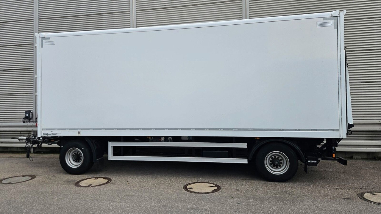 AGL 260 AGL 260 mit LBW MBB - Skåpsläp: bild 1 AGL 260 AGL 260 mit LBW MBB - Skåpsläp: bild 1