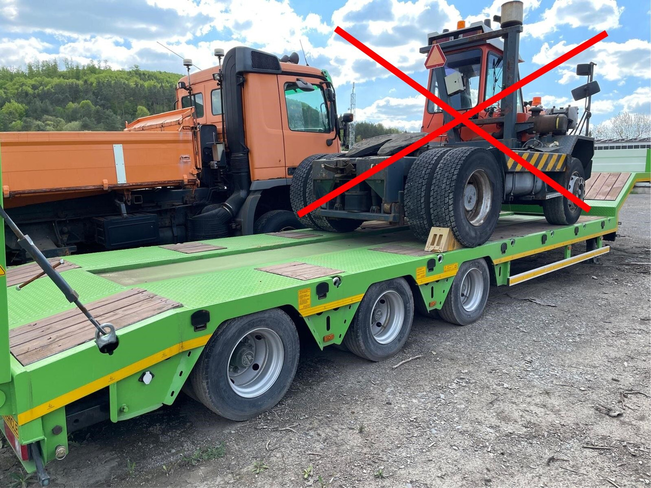 ALPSAN 56t ALPSAN 56t, hydr. Rampen, Verbr. auf 3m - Låg lastare semitrailer: bild 2 ALPSAN 56t ALPSAN 56t, hydr. Rampen, Verbr. auf 3m - Låg lastare semitrailer: bild 2