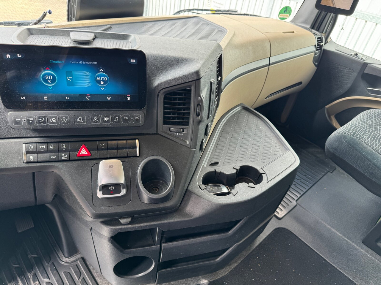 Mercedes-Benz Actros 1848 LS 4x2 Actros 1848 LS 4x2, Vollumer, Retarder - Dragbil: bild 3 Mercedes-Benz Actros 1848 LS 4x2 Actros 1848 LS 4x2, Vollumer, Retarder - Dragbil: bild 3