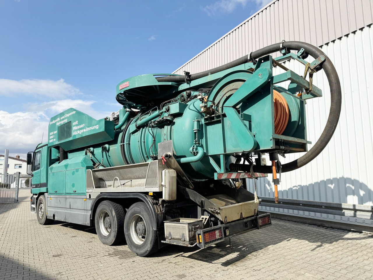 Mercedes-Benz Actros 3348 6x4 Actros 3348 6x4, V8, Kroll Saug-/Spülwagen ca. 14m³, Wasserrückgewinnung, Funk - Lastbil: bild 3 Mercedes-Benz Actros 3348 6x4 Actros 3348 6x4, V8, Kroll Saug-/Spülwagen ca. 14m³, Wasserrückgewinnung, Funk - Lastbil: bild 3