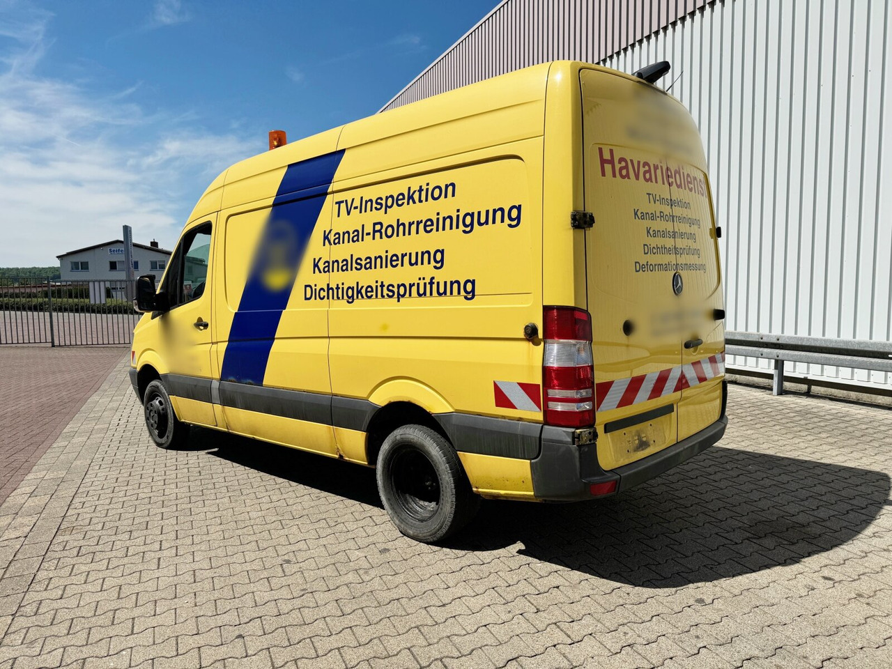Mercedes-Benz Sprinter 516 KA 4x2 Sprinter 516 KA 4x2, KaRo Hochdruckspüler 150Bar/85l - Lastbil: bild 5 Mercedes-Benz Sprinter 516 KA 4x2 Sprinter 516 KA 4x2, KaRo Hochdruckspüler 150Bar/85l - Lastbil: bild 5