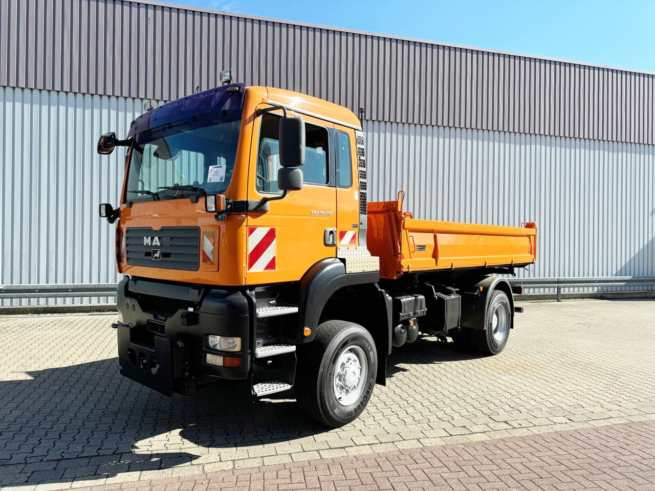MAN TGA 18.310 4x4 BL TGA 18.310 4x4 BL, Winterdienstausstattung - Tippbil lastbil, Kranbil: bild 1 MAN TGA 18.310 4x4 BL TGA 18.310 4x4 BL, Winterdienstausstattung - Tippbil lastbil, Kranbil: bild 1