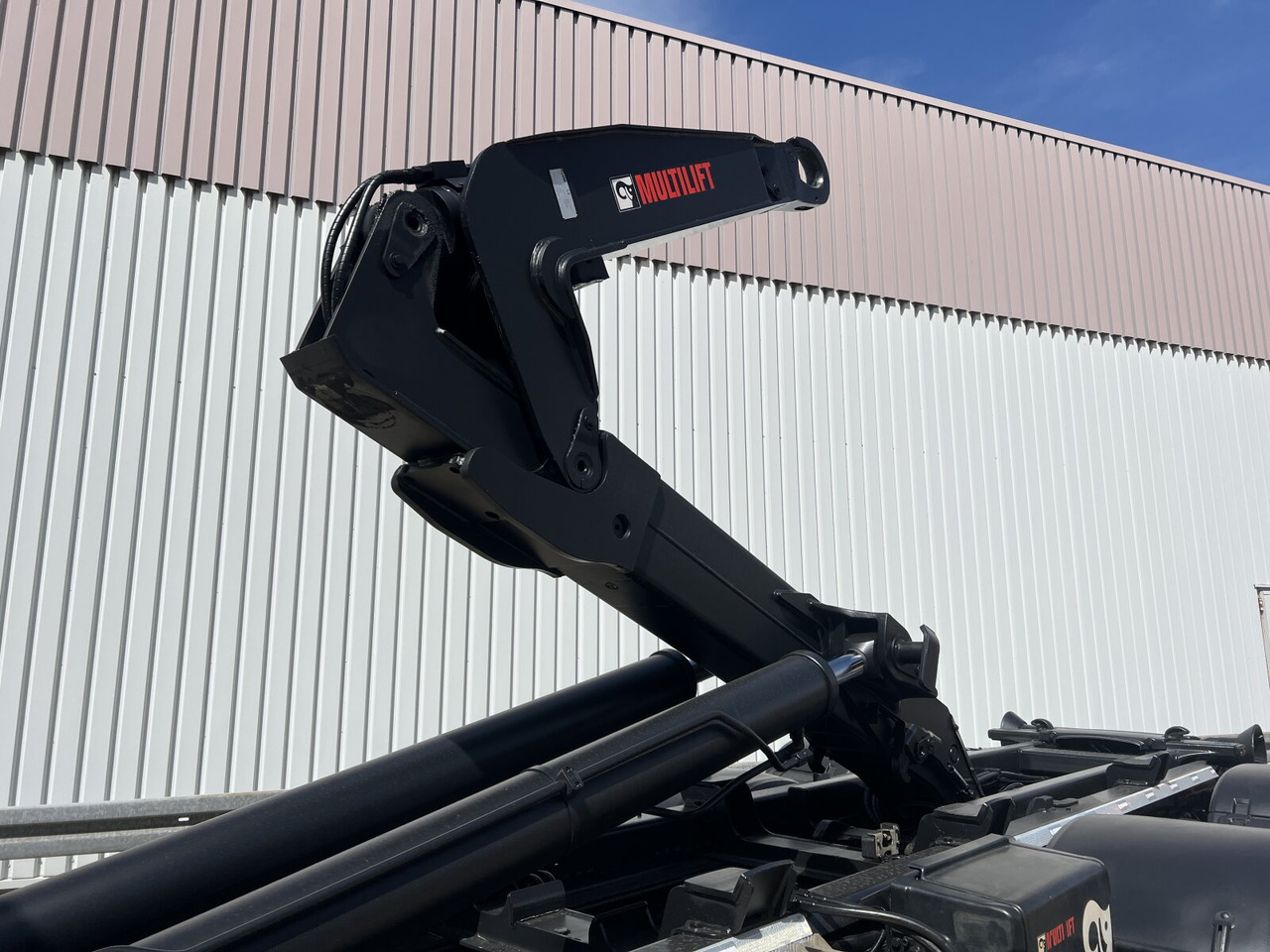 MAN TGS 26.500 6x4H-4 BL TGS 26.500 6x4H-4 BL, HydroDrive, PriTarder, Lenk-/Liftachse, AT-Motor - Lastväxlare lastbil: bild 2 MAN TGS 26.500 6x4H-4 BL TGS 26.500 6x4H-4 BL, HydroDrive, PriTarder, Lenk-/Liftachse, AT-Motor - Lastväxlare lastbil: bild 2