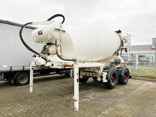 MÜLLER MITTELTAL SF32 mit Liebherr Betonmischer ca. 10m³ MÜLLER MITTELTAL SF32, Liebherr Betonmischer 10m³, 4x VORHANDEN , Liftachse - Betongtrailer: bild 1 MÜLLER MITTELTAL SF32 mit Liebherr Betonmischer ca. 10m³ MÜLLER MITTELTAL SF32, Liebherr Betonmischer 10m³, 4x VORHANDEN , Liftachse - Betongtrailer: bild 1