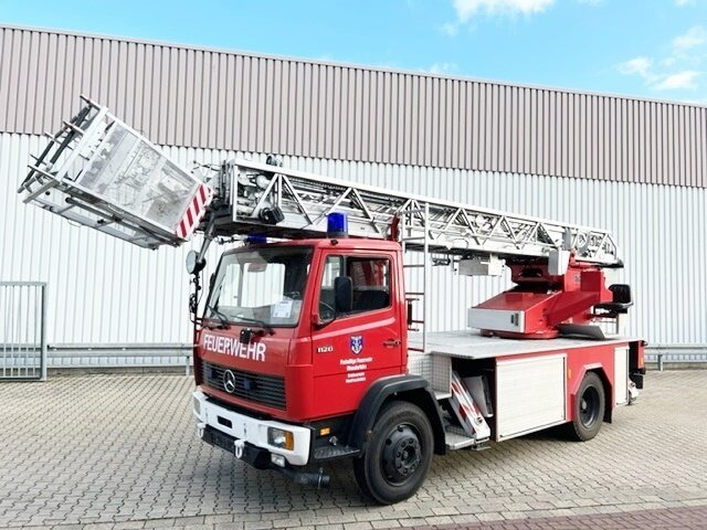 Mercedes-Benz 1120 F 4x2 1120 F 4x2, DLK 18-12, Metz Drehleiter, 18m - Släck/ Räddningsvagn: bild 1 Mercedes-Benz 1120 F 4x2 1120 F 4x2, DLK 18-12, Metz Drehleiter, 18m - Släck/ Räddningsvagn: bild 1