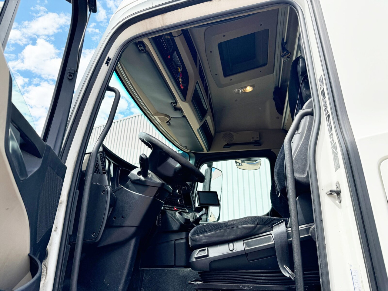 Interior photo 2: Chassi lastbil Mercedes-Benz Actros 2540 L 6x2 Actros 2540 L 6x2, Retarder, Liftachse, StreamSpace