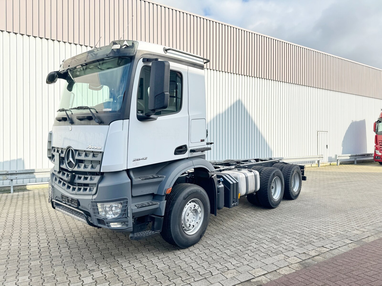 Mercedes-Benz Arocs 2642 K 6x4 Arocs 2642 K 6x4 - Tippbil lastbil: bild 1 Mercedes-Benz Arocs 2642 K 6x4 Arocs 2642 K 6x4 - Tippbil lastbil: bild 1