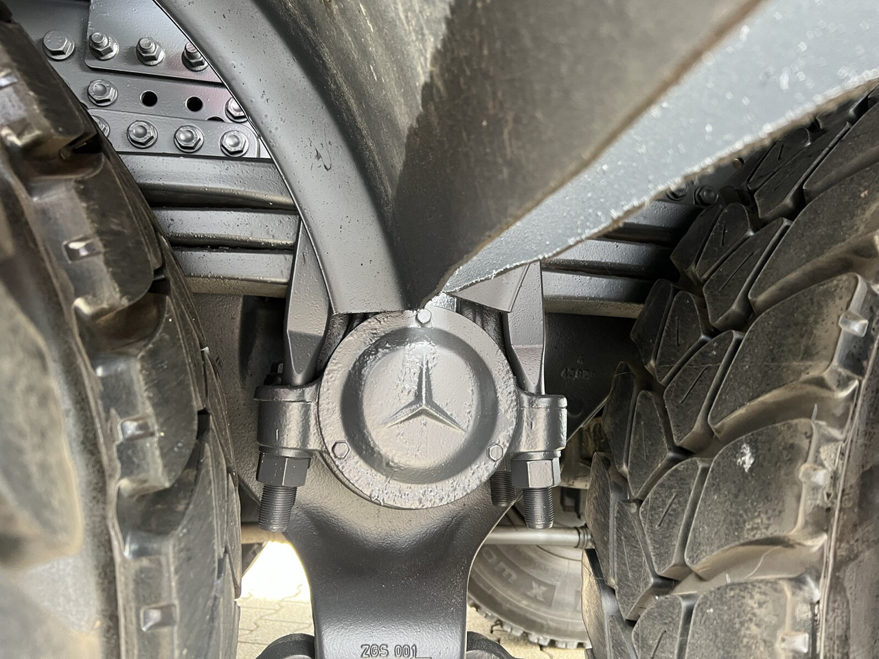 Mercedes-Benz Arocs 3243 K 8x4 Arocs 3243 K 8x4, Ressenig Thermo Alukipper 3-S - Tippbil lastbil: bild 4 Mercedes-Benz Arocs 3243 K 8x4 Arocs 3243 K 8x4, Ressenig Thermo Alukipper 3-S - Tippbil lastbil: bild 4