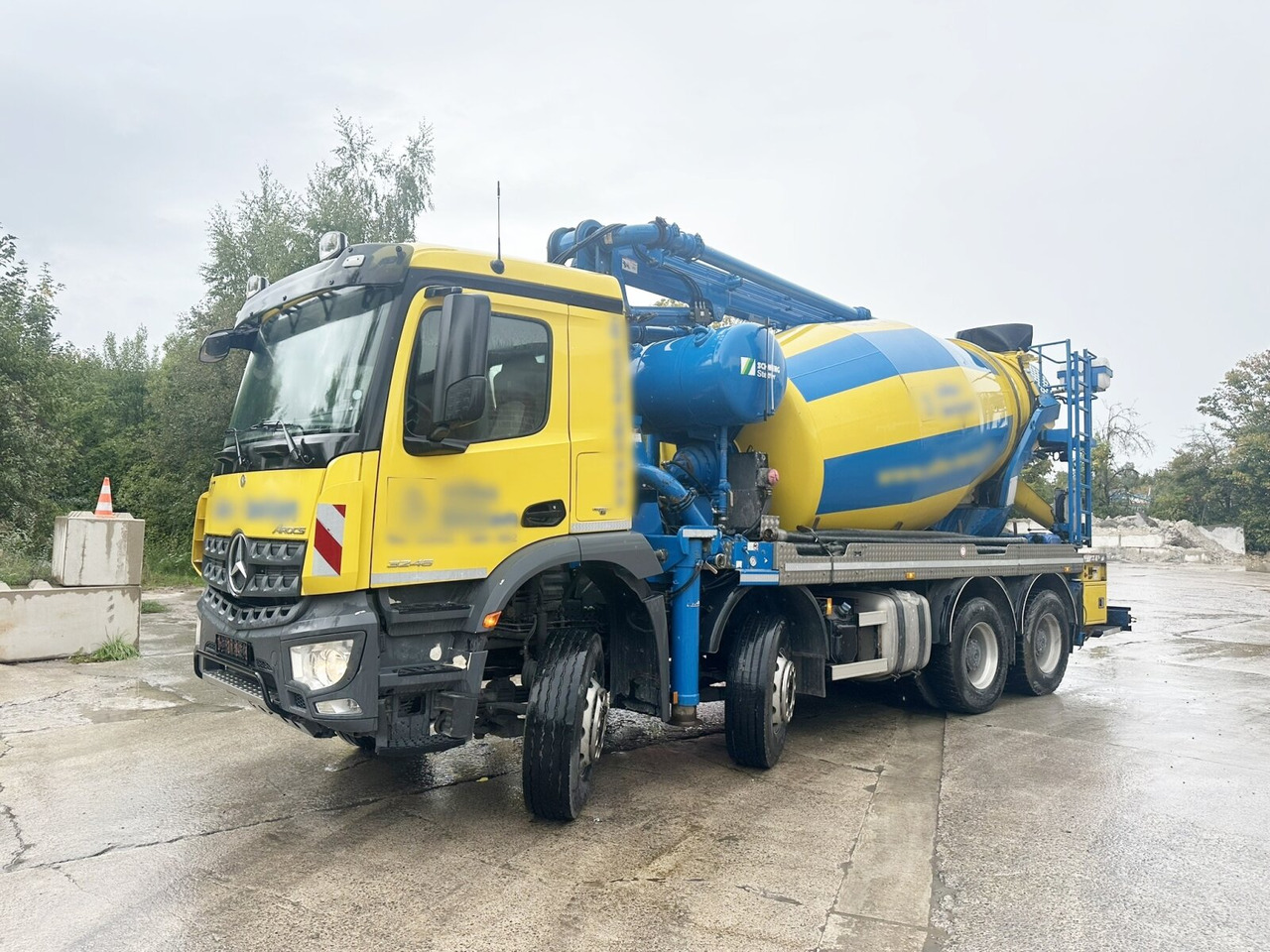 Mercedes-Benz Arocs 3246 B 8x4 Stetter Mischer 7m³, Pumpe 25m Arocs 3246 B 8x4 Stetter Mischer 7m³, Pumpe 25m - Betongbil: bild 1 Mercedes-Benz Arocs 3246 B 8x4 Stetter Mischer 7m³, Pumpe 25m Arocs 3246 B 8x4 Stetter Mischer 7m³, Pumpe 25m - Betongbil: bild 1